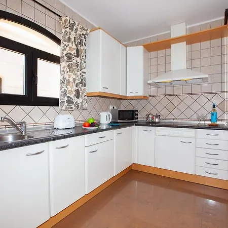 דירה Riviera Park, 2 Bed פוארטו דל כרמן
