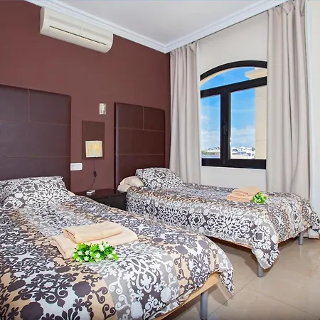 Riviera Park, 2 Bed *