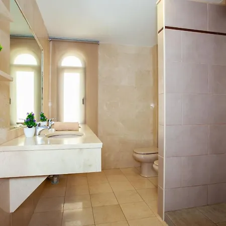 Apartment Riviera Park, 2 Bed *