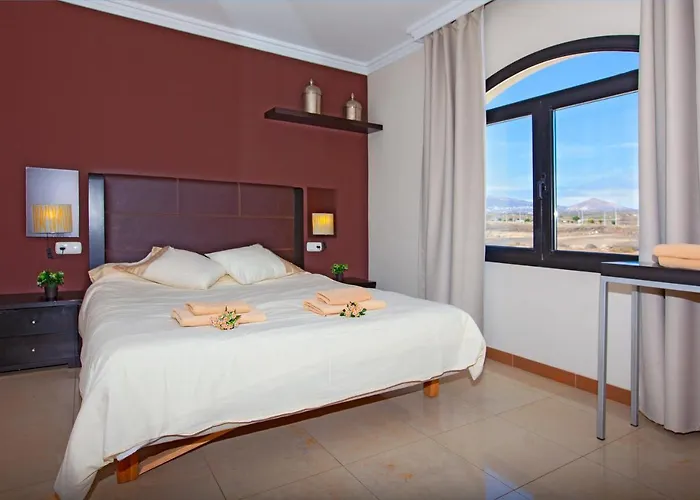 Apartment Riviera Park, 2 Bed Puerto del Carmen (Lanzarote)