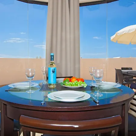 Apartament Riviera Park, 2 Bed *